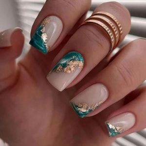 🐢2/$15 Emerald Green and Gold Press On Nails